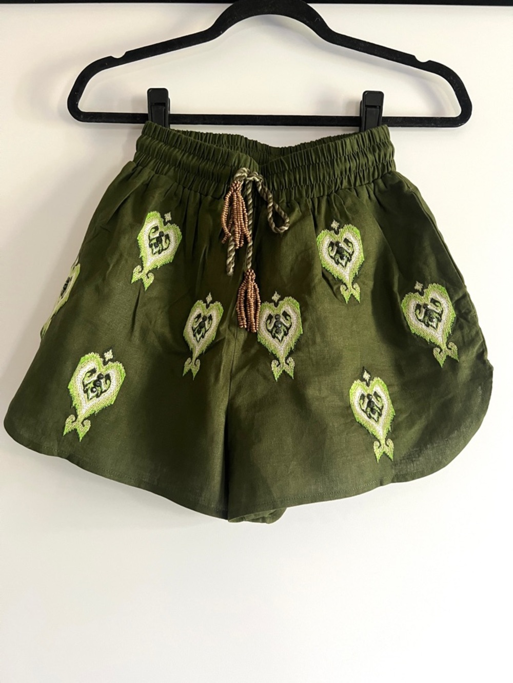 FARM Rio Embroidered Green Heart Tapestry Linen-Blend Shorts Size XXS NWT - Picture 9 of 15